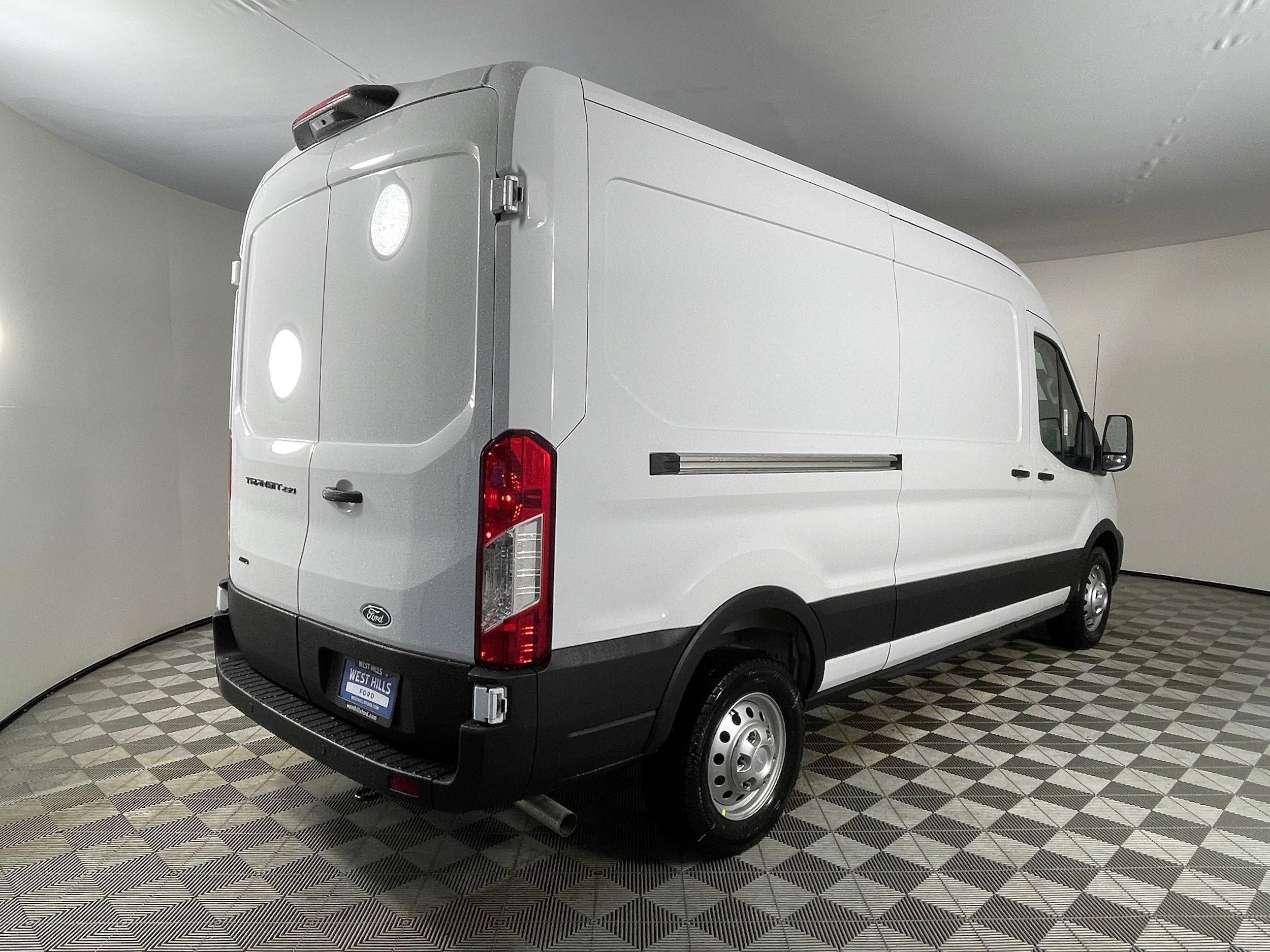 New 2026 Ford Transit 250 148 Medium Roof Extended AWD image 6