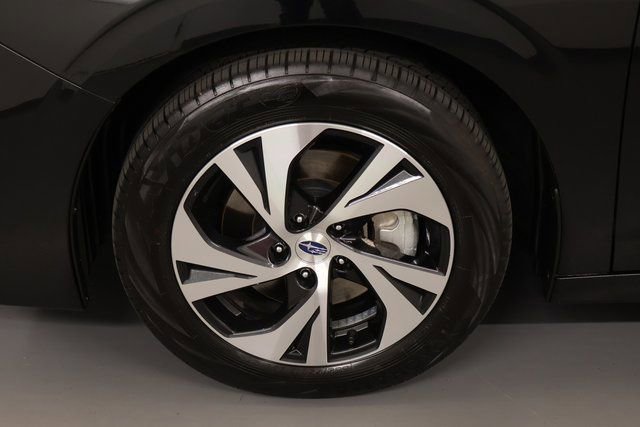 Used 2025 Subaru Legacy Premium image 7