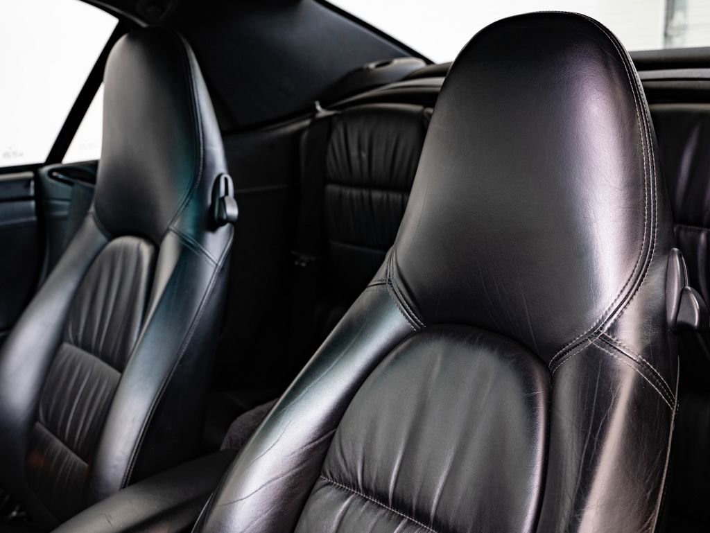 Used 2001 Porsche 911 Carrera RWD image 21