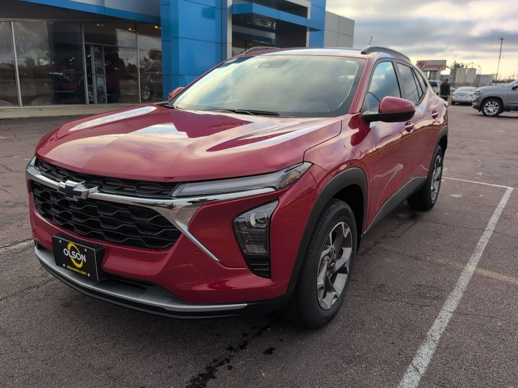 New 2026 Chevrolet Trax LT w/ LT Convenience Package