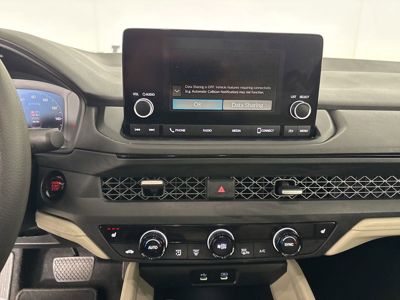 Used 2023 Honda Accord EX image 15