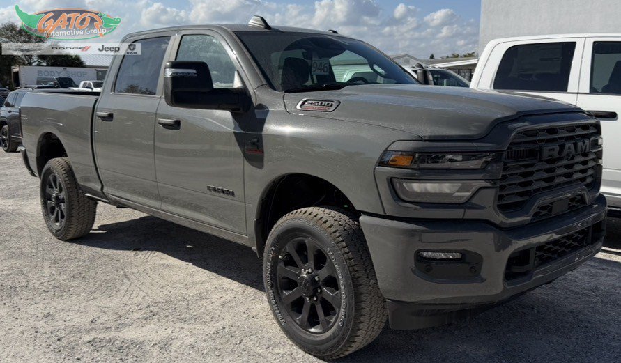 New 2026 RAM 2500 Big Horn AWD/4WD image 1