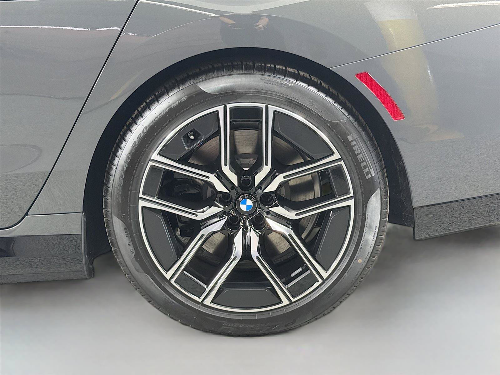 New 2026 BMW 750e xDrive AWD/4WD image 58