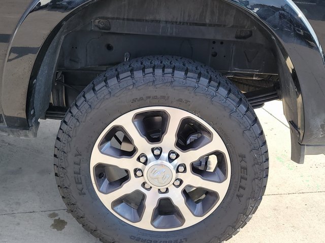 Used 2024 RAM 3500 Limited w/ Safety Group image 15