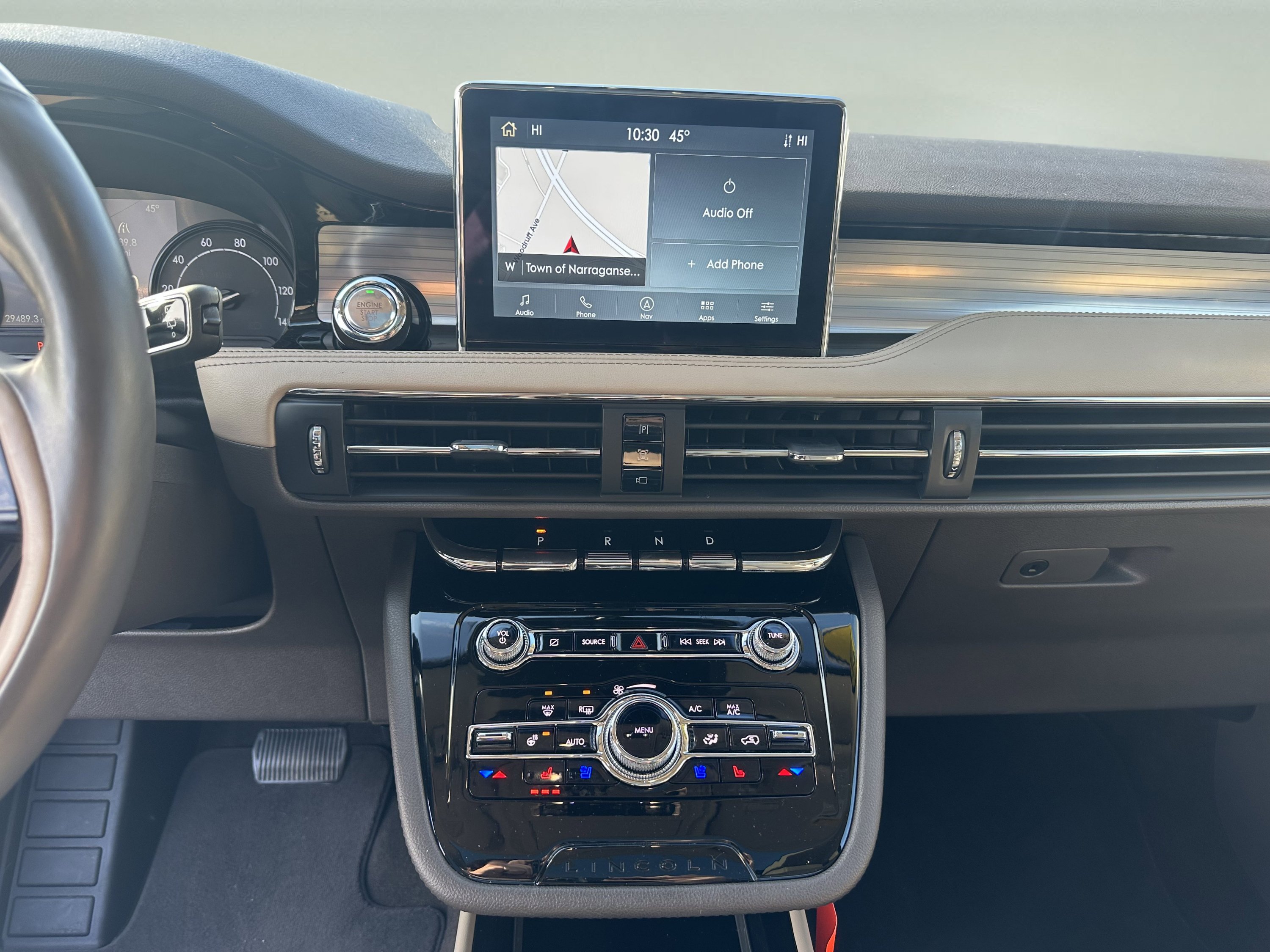 Used 2022 Lincoln Corsair AWD w/ Premium Package image 14