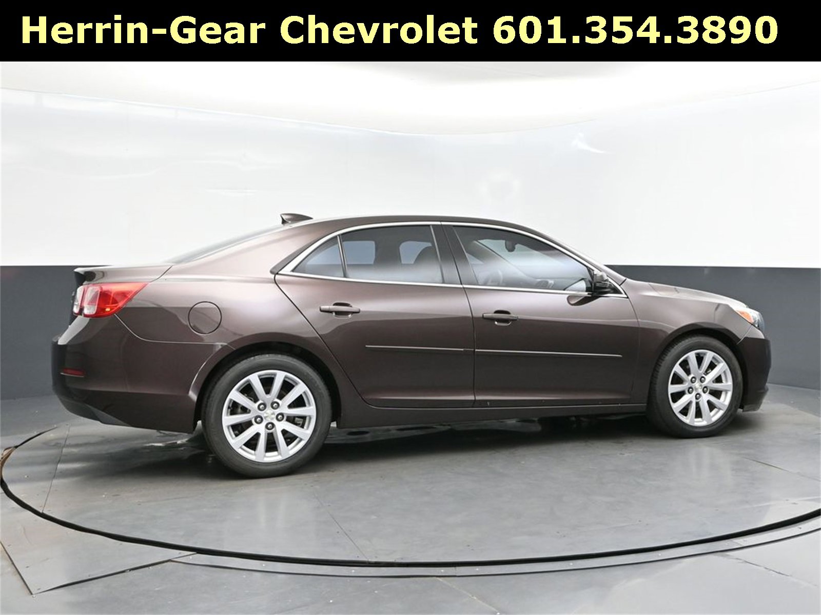 Used 2015 Chevrolet Malibu LT w/ Leather Package image 8