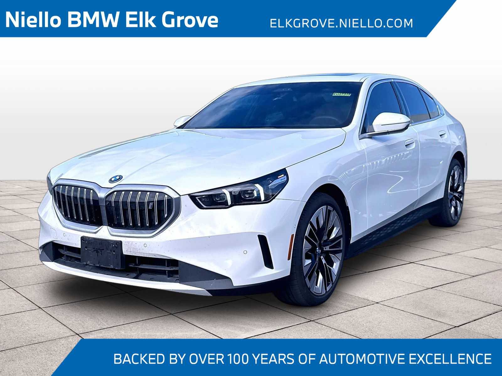 Used 2024 BMW i5 eDrive40i w/ M Sport Package RWD image 1