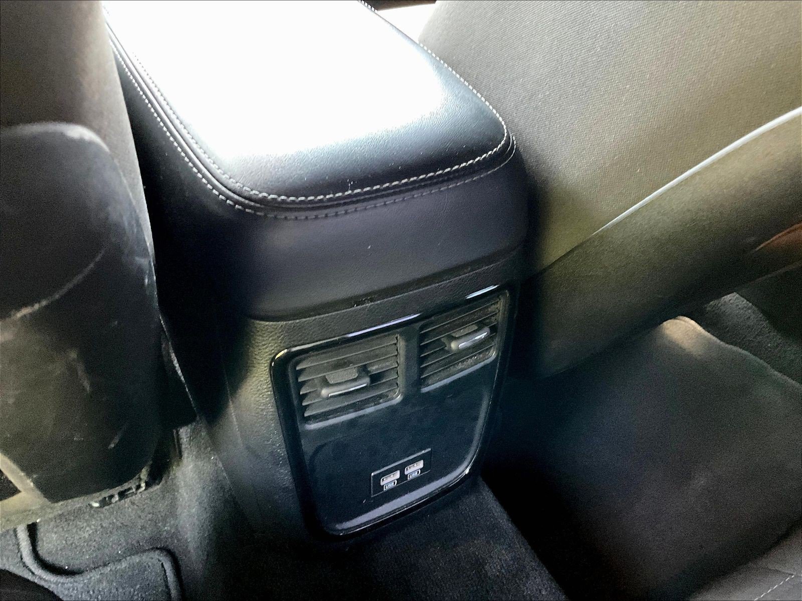 Used 2023 Dodge Charger R/T w/ Blacktop Package RWD image 11