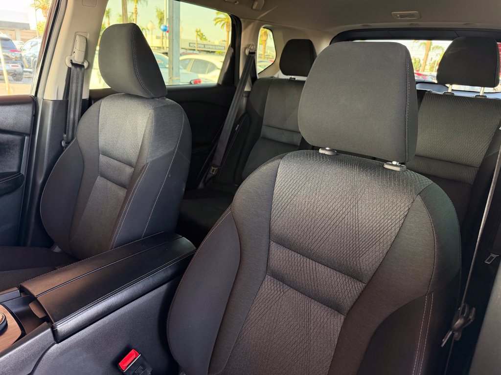 Certified 2025 Nissan Rogue SV AWD/4WD image 17