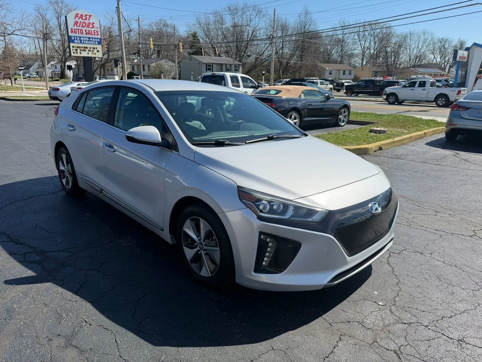 Used 2017 Hyundai Ioniq Limited image 7