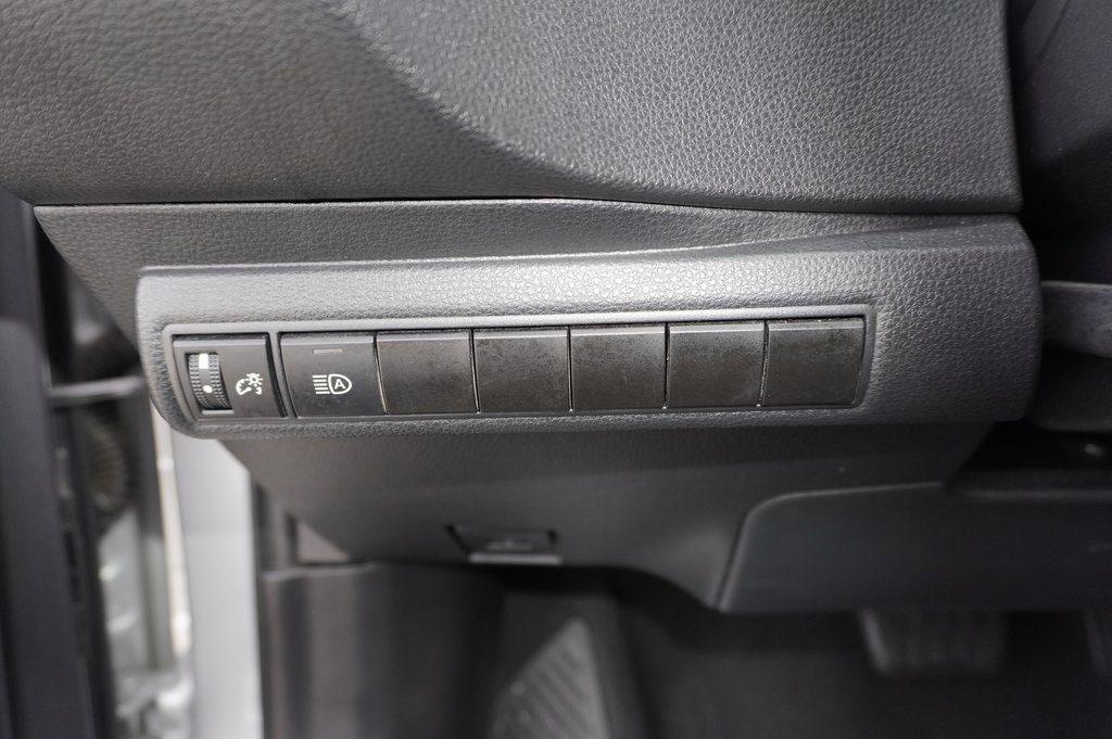 Certified 2024 Toyota Corolla LE image 18