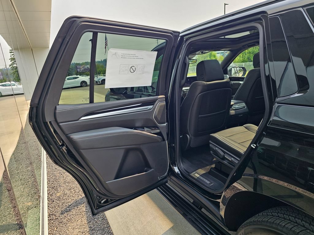 New 2026 Cadillac Escalade Sport w/ Touring Package AWD/4WD image 16