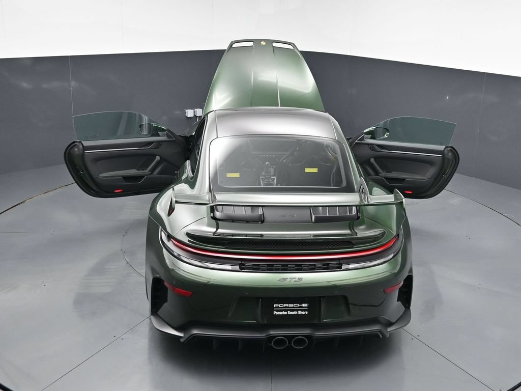 Certified 2026 Porsche 911 GT3 w/ Chrono Package RWD image 31