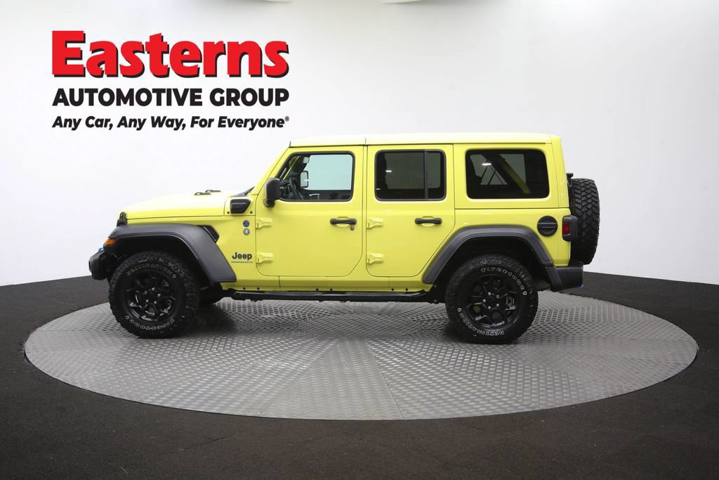 Used 2023 Jeep Wrangler Unlimited w/ Cold Weather Group AWD/4WD image 60