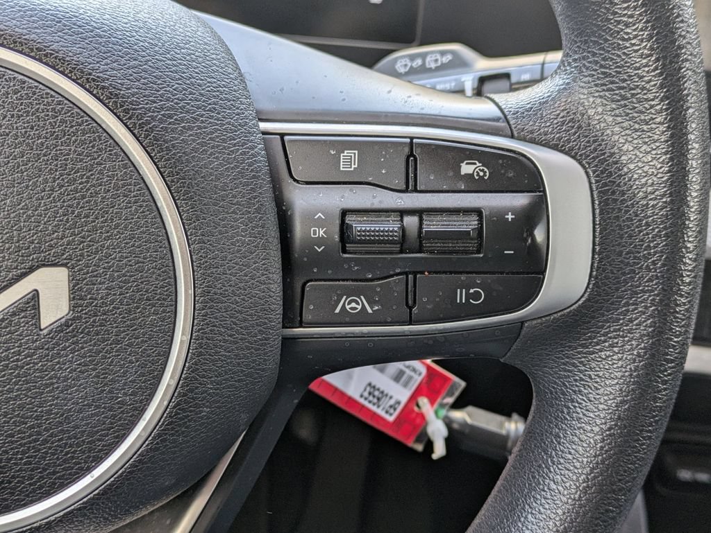 Used 2023 Kia Sportage LX FWD image 25