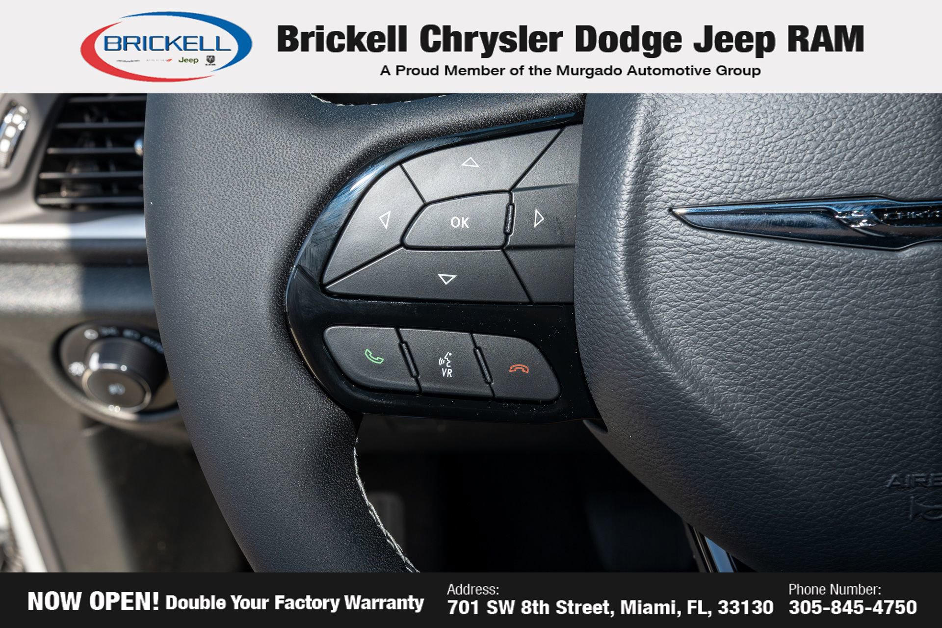 New 2026 Chrysler Pacifica Select image 25