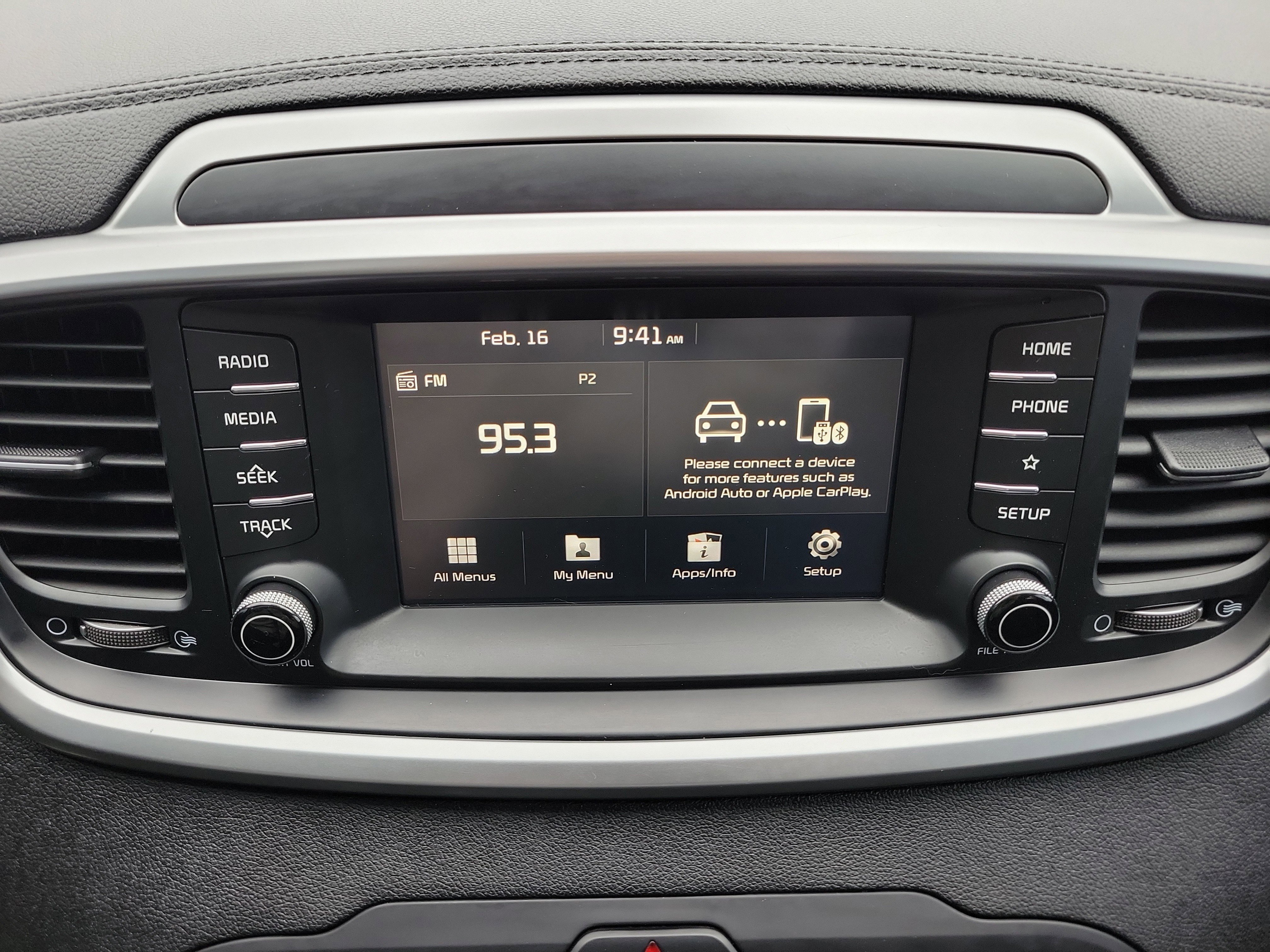 Used 2020 Kia Sorento L image 31