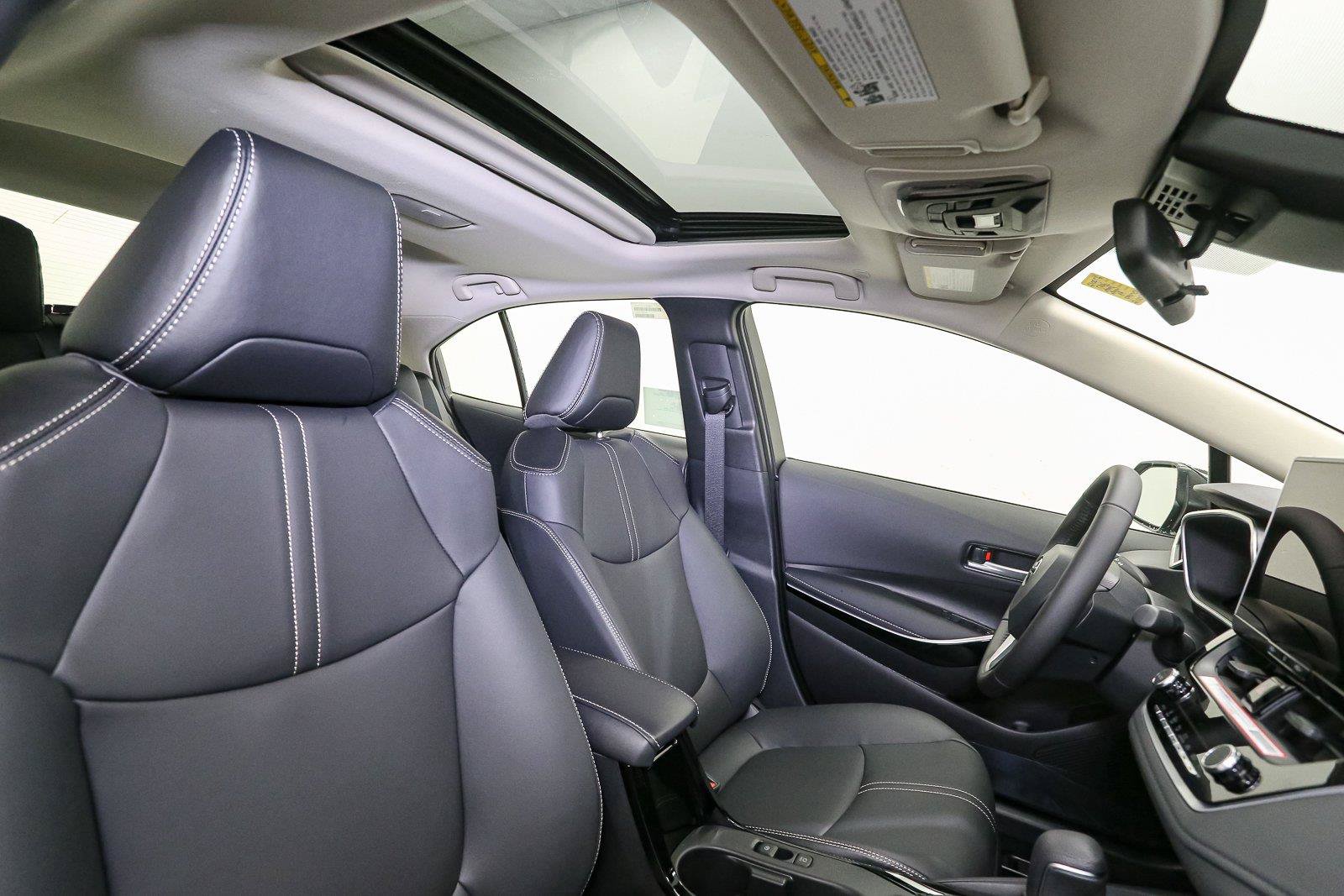 New 2027 Toyota Corolla XLE w/ Carpet Mat Package (TMS) FWD image 14