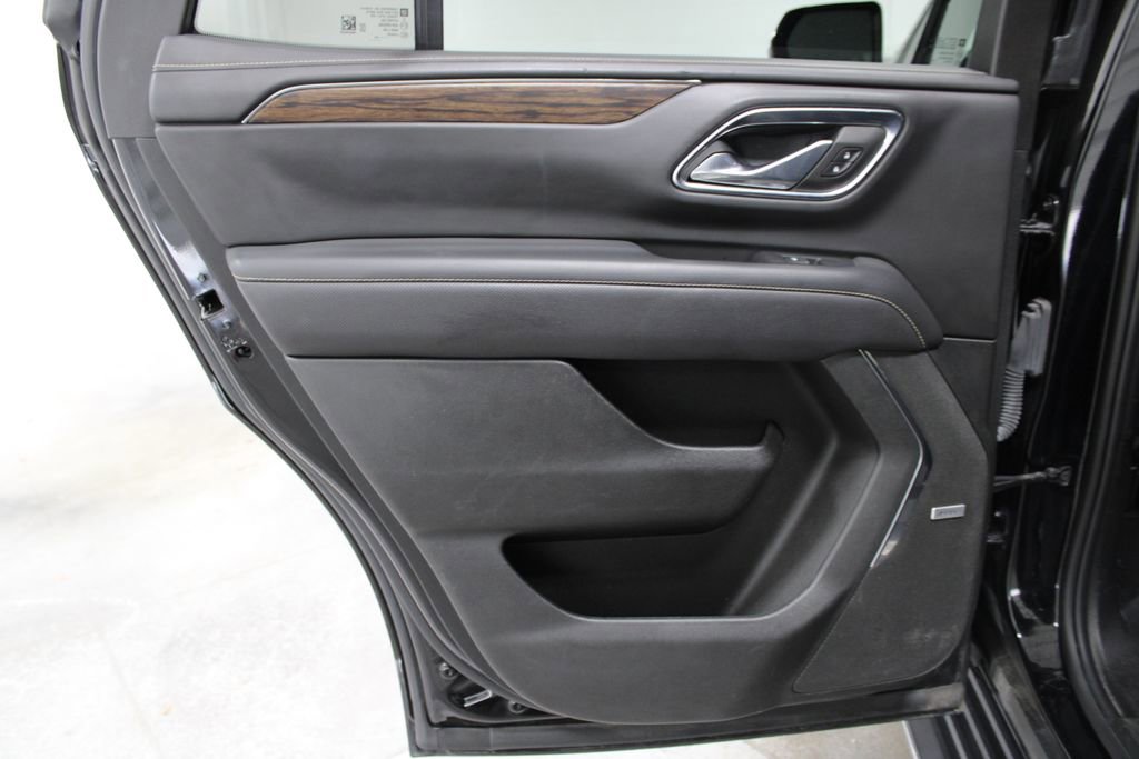 Used 2023 Chevrolet Tahoe Premier image 21