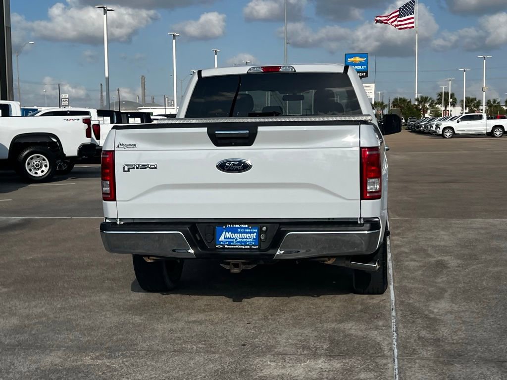 Used 2017 Ford F150 XLT w/ Equipment Group 301A Mid image 13