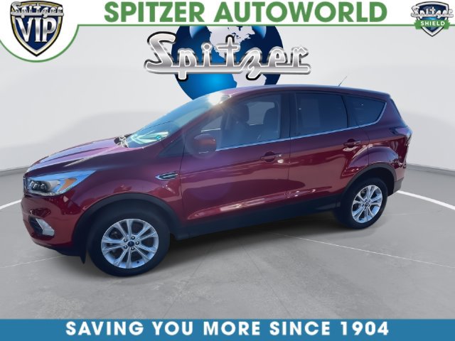Used 2017 Ford Escape SE w/ SE Cold Weather Package AWD/4WD image 8