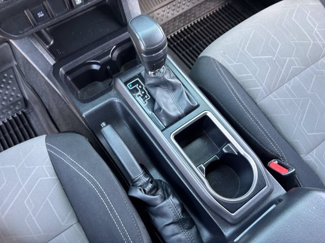 Used 2023 Toyota Tacoma TRD Sport AWD/4WD image 25