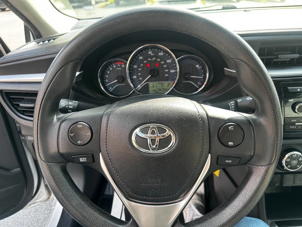 Used 2015 Toyota Corolla L image 14