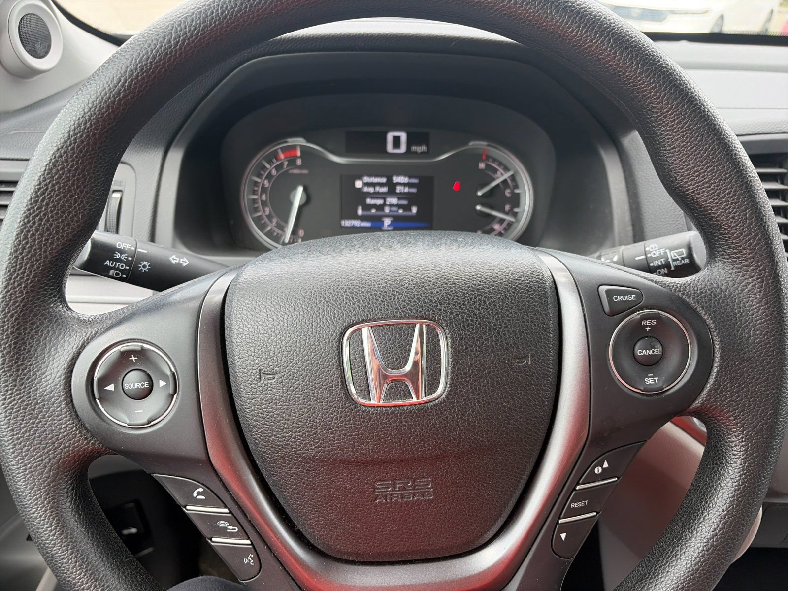 Used 2018 Honda Pilot LX image 25