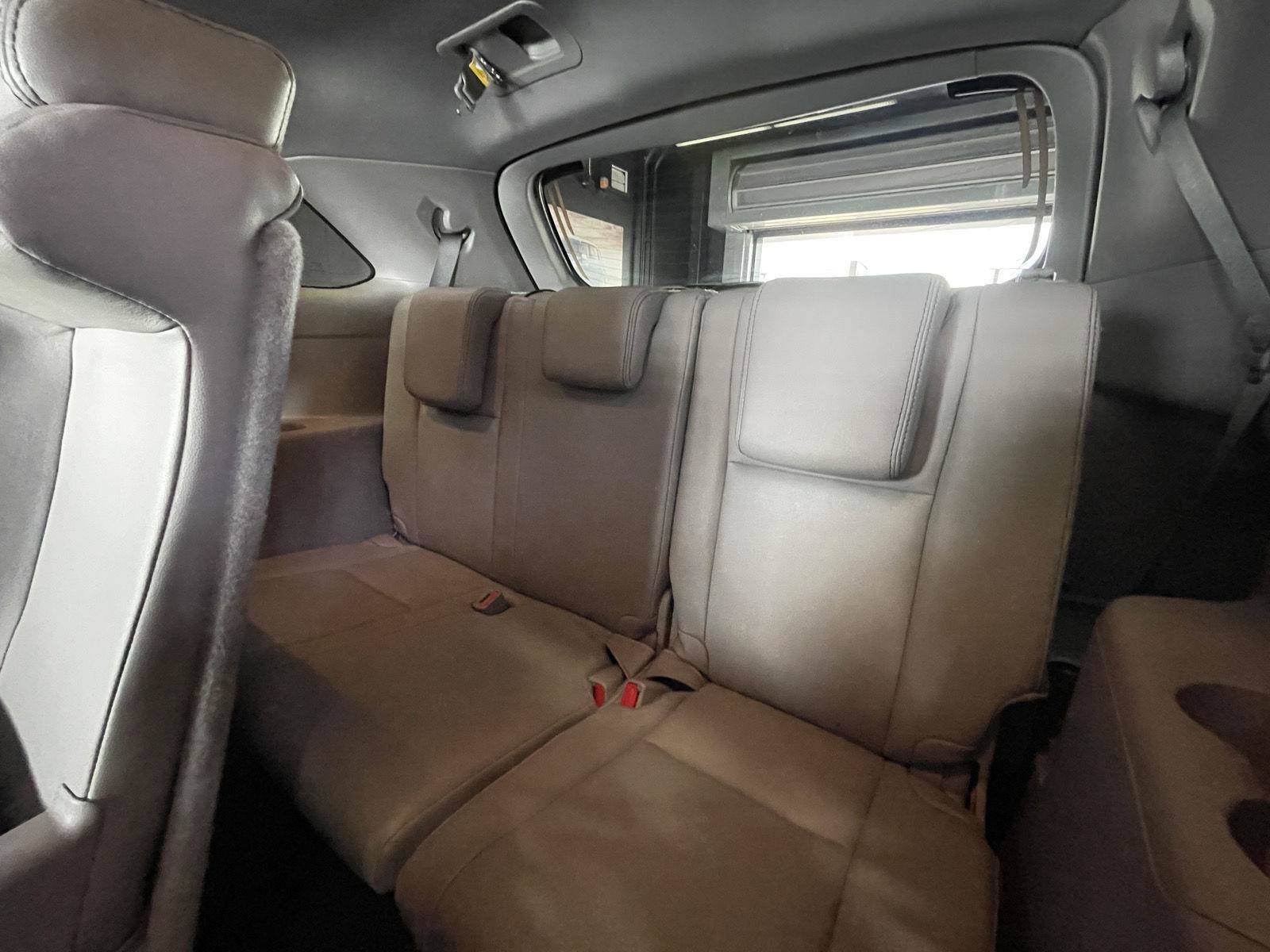 Used 2016 Toyota Highlander XLE AWD/4WD image 23