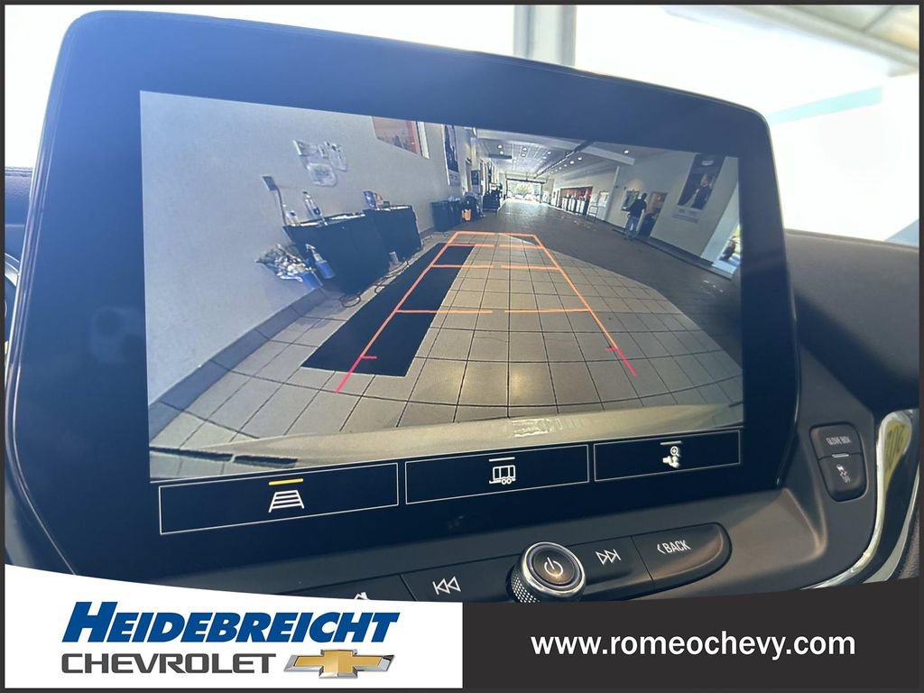 Used 2025 Chevrolet Blazer RS w/ Enhanced Convenience Package AWD/4WD image 22