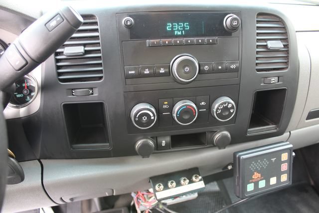Used 2014 Chevrolet Silverado 3500 W/T AWD/4WD image 17