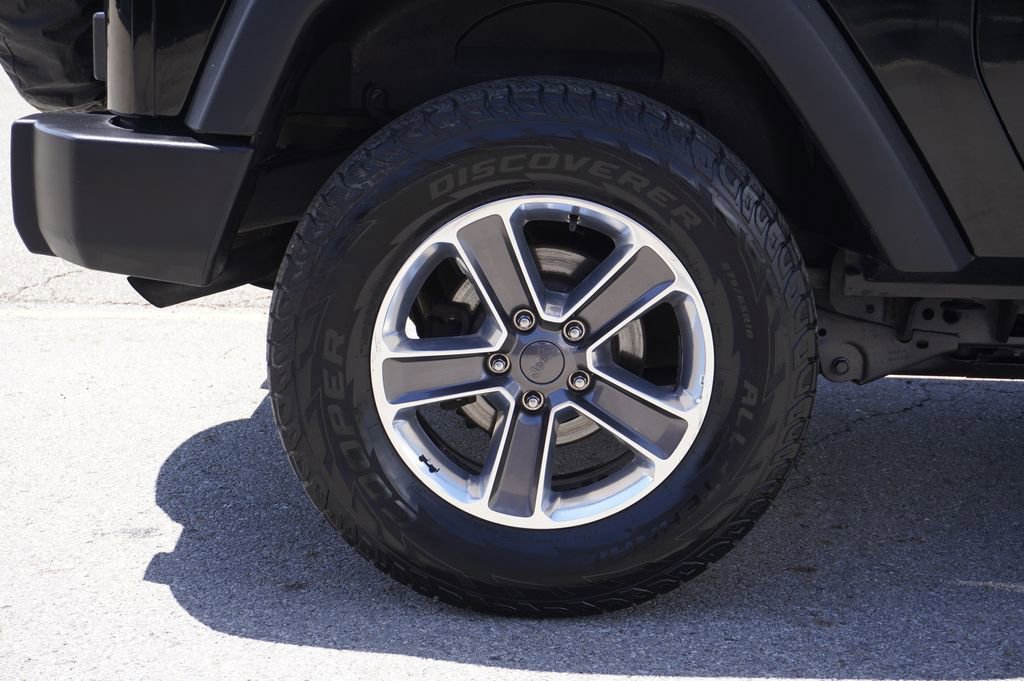 Used 2008 Jeep Wrangler X AWD/4WD image 12