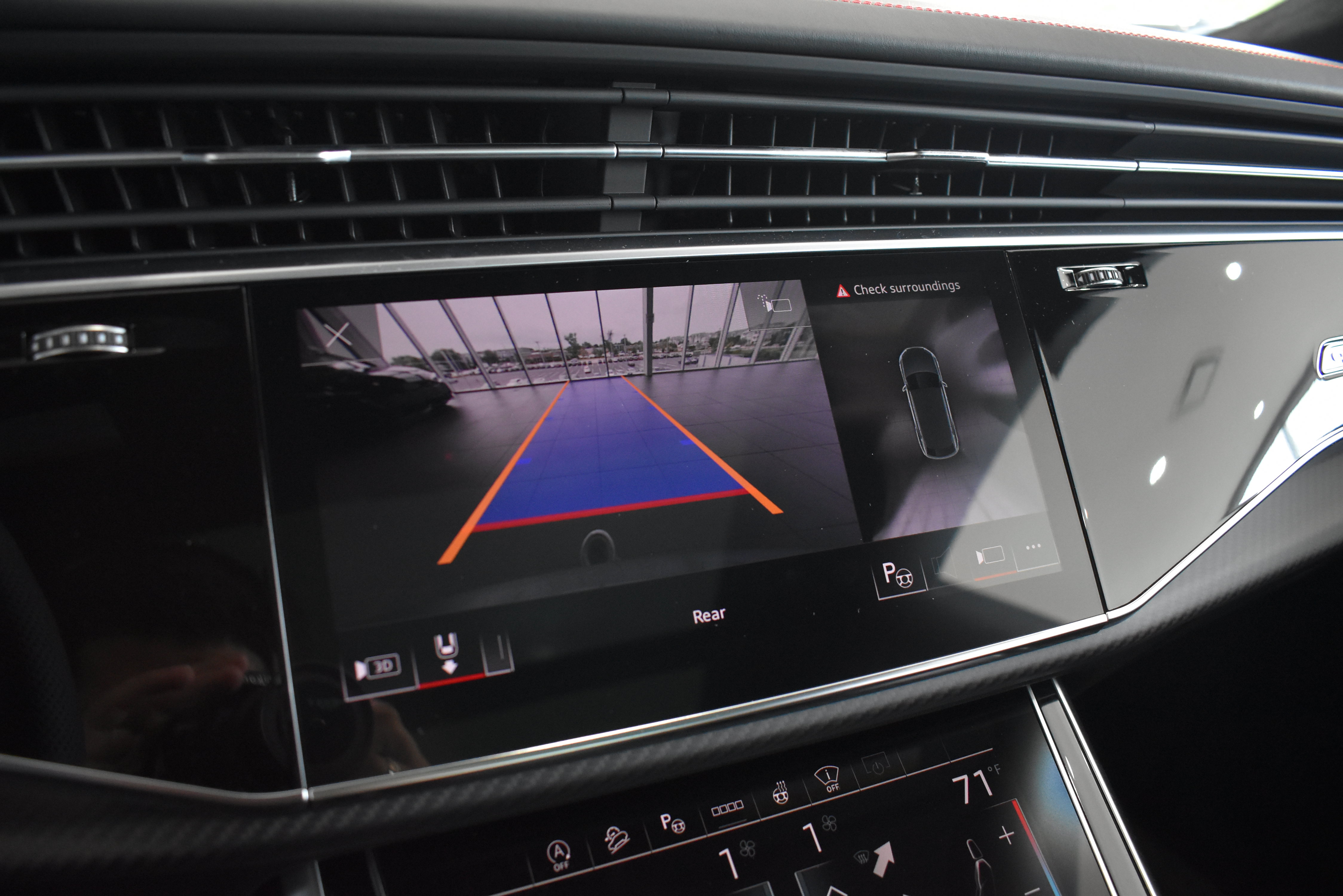 New 2026 Audi SQ8 Prestige AWD/4WD image 19