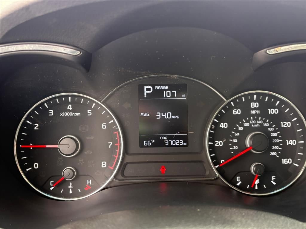 Used 2018 Kia Forte LX image 8