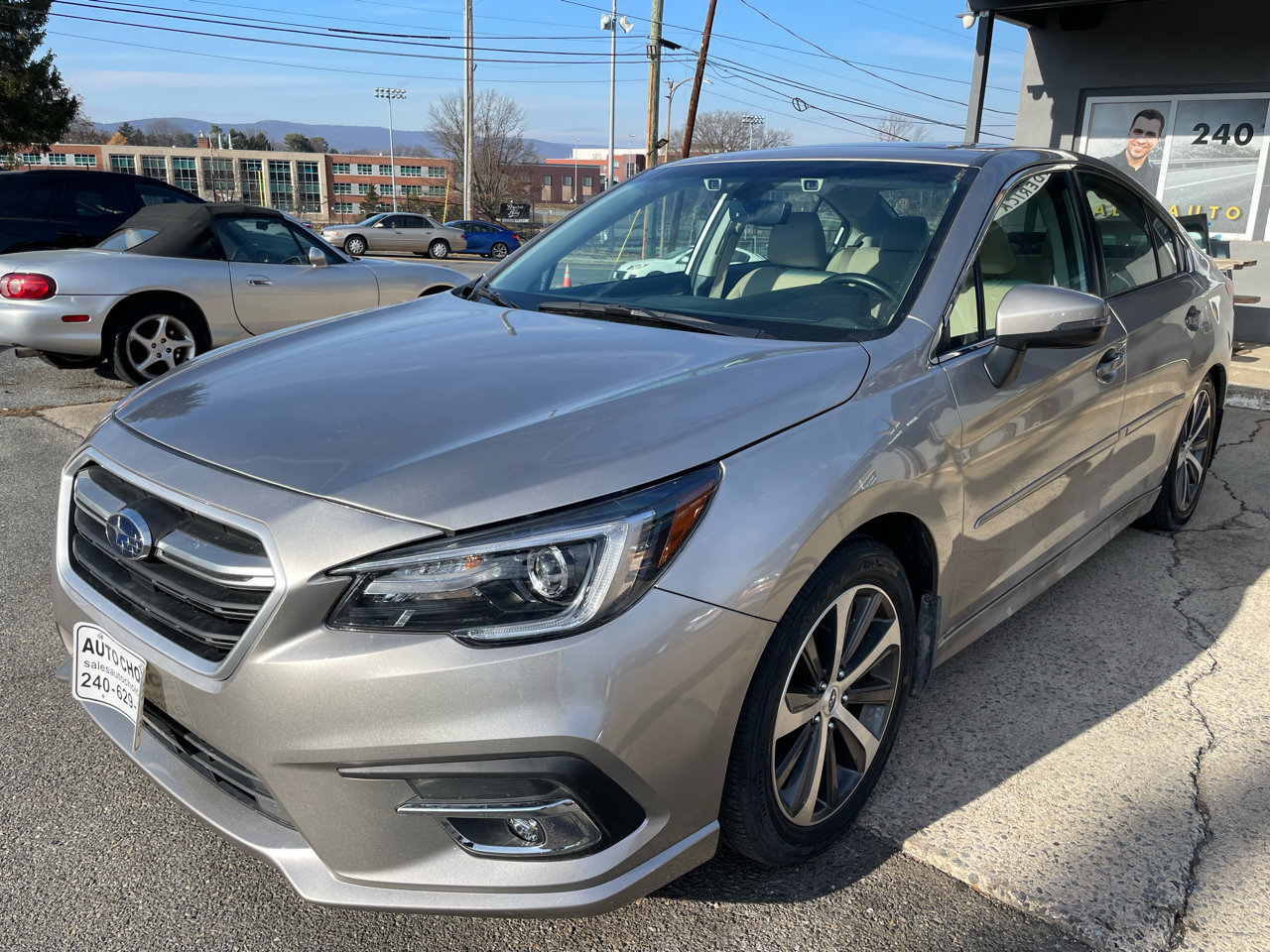 Used 2019 Subaru Legacy 2.5i Limited image 1