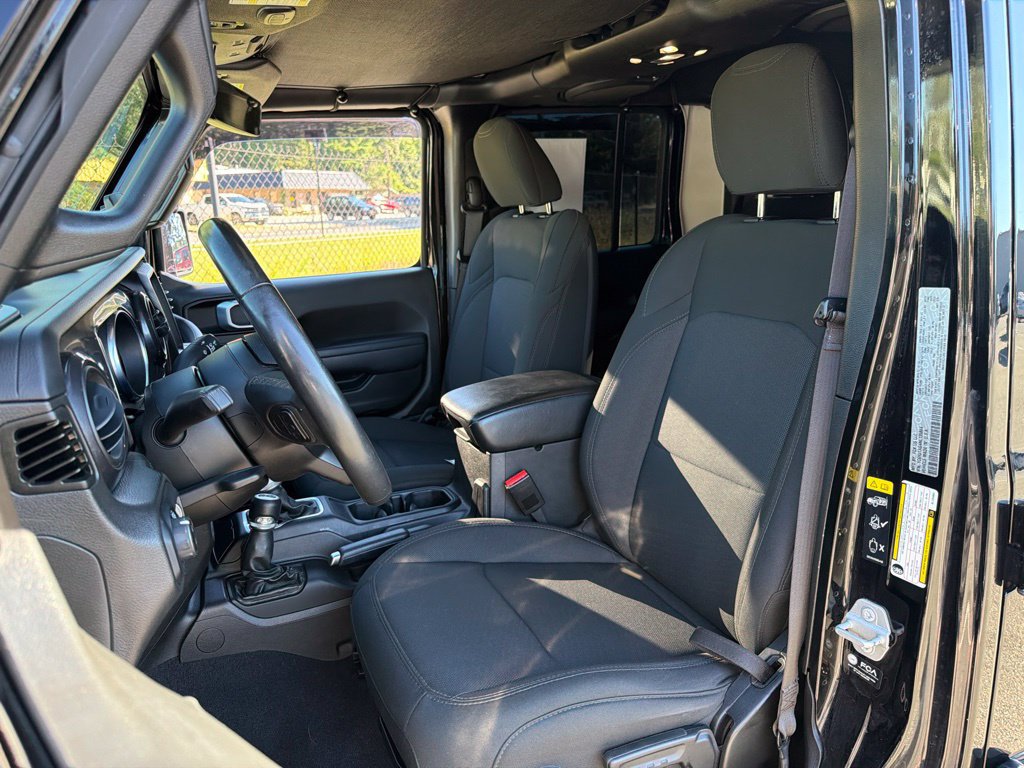 Used 2022 Jeep Gladiator Sport AWD/4WD image 19