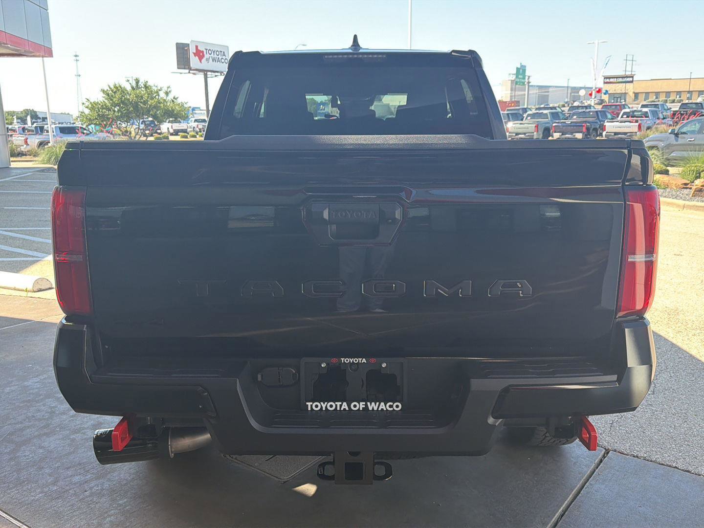 New 2026 Toyota Tacoma TRD Off-Road AWD/4WD image 5