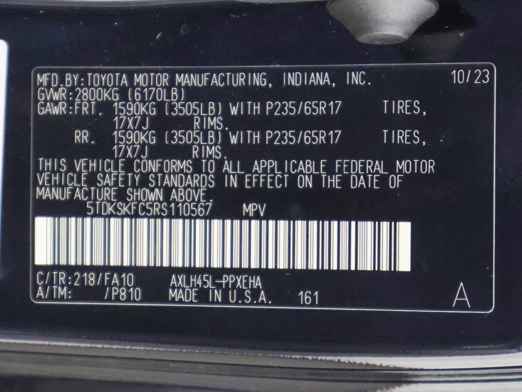 Used 2024 Toyota Sienna LE AWD/4WD image 43