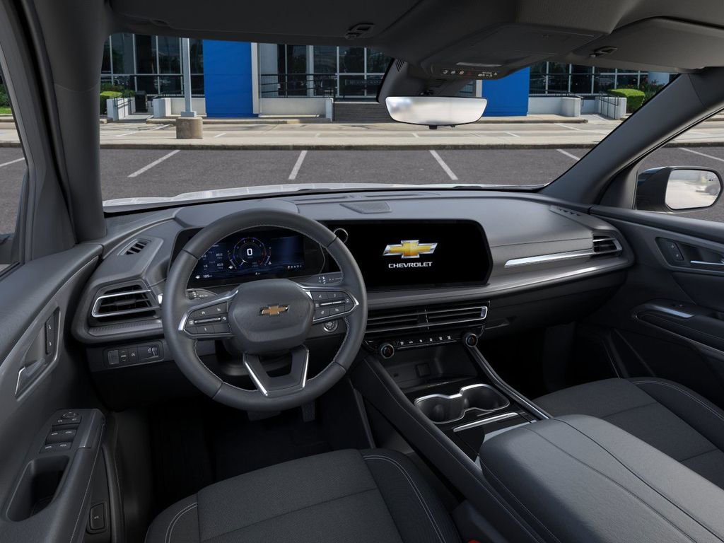 New 2026 Chevrolet Traverse LT w/ Driver Confidence Package FWD image 15
