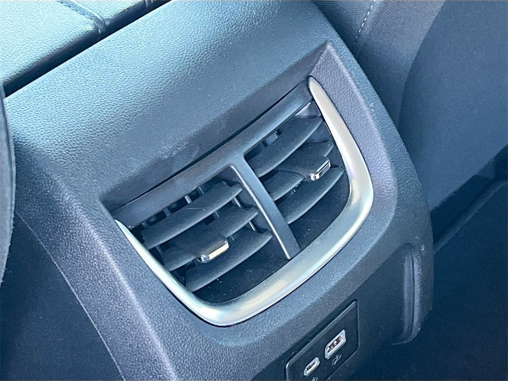 Used 2021 Chevrolet Blazer LT image 24