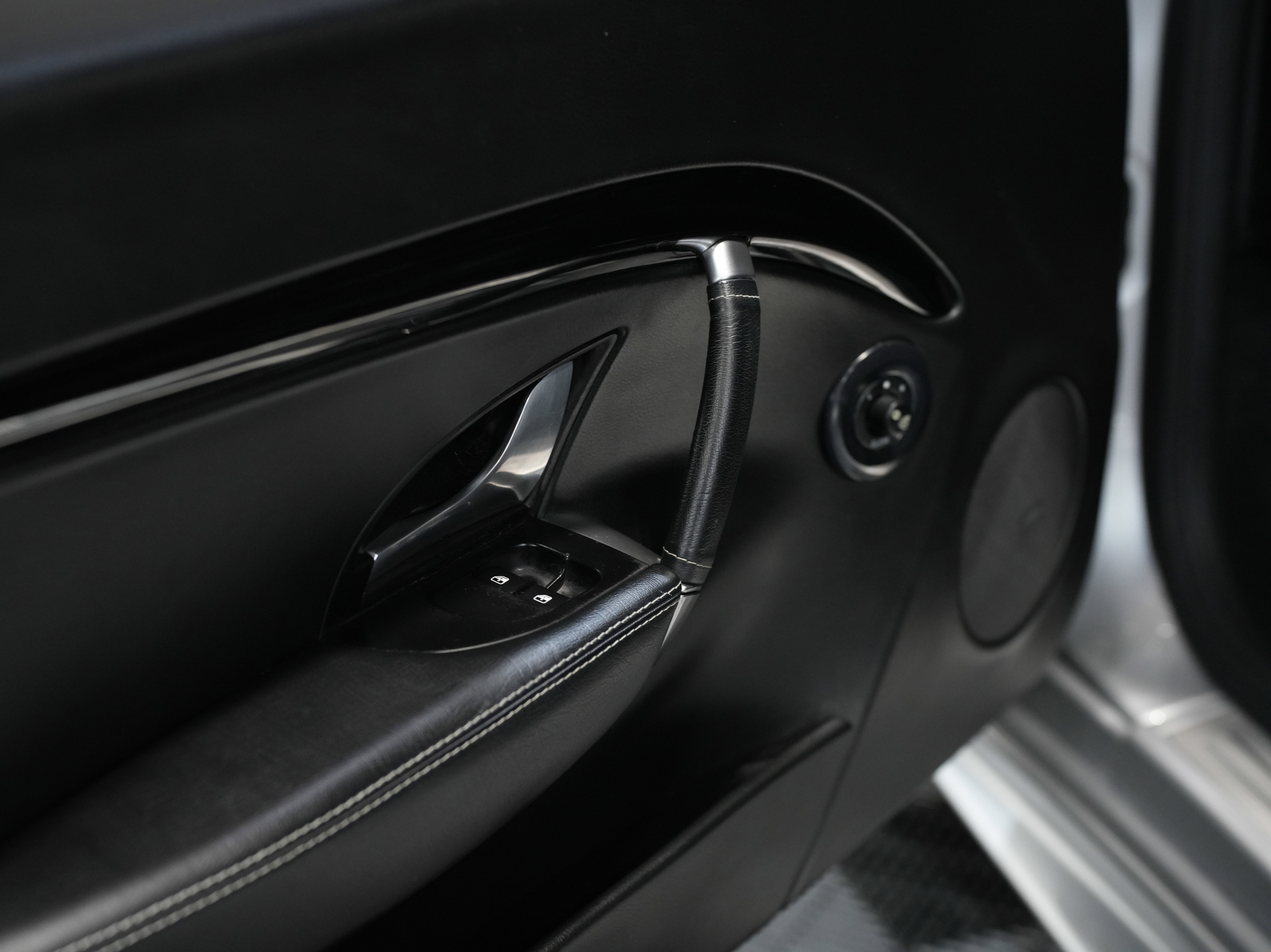 Used 2015 Maserati GranTurismo Sport image 25