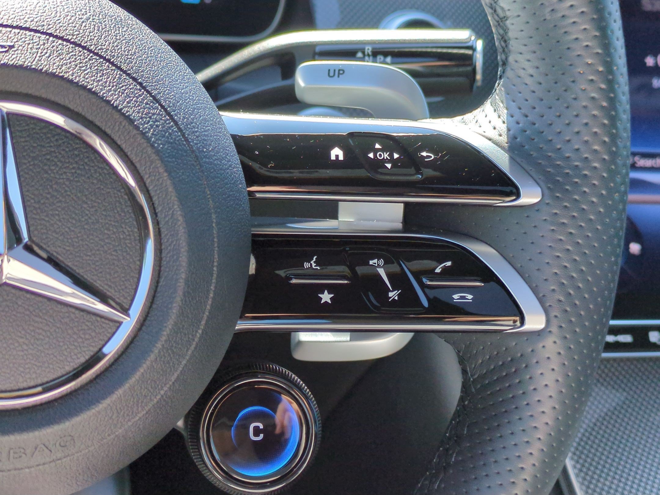 Certified 2024 Mercedes-Benz GLC 43 AMG 4MATIC image 18