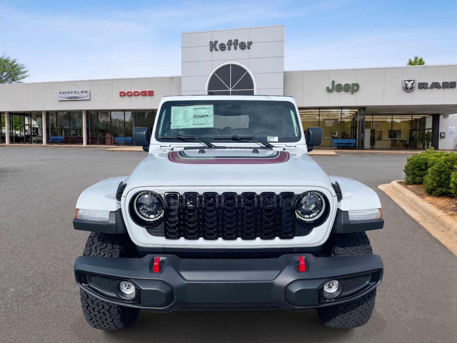 Used 2026 Jeep Wrangler Unlimited Sport w/ Dual Top Group AWD/4WD image 3