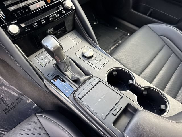 Certified 2022 Lexus IS 350 F Sport RWD image 21