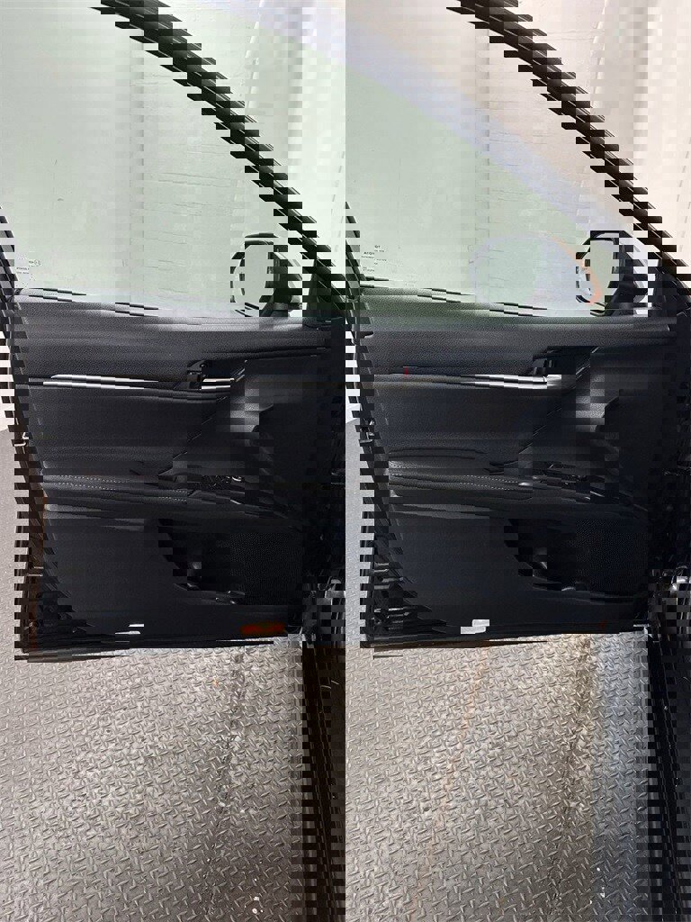 Used 2022 Toyota Camry XSE image 8