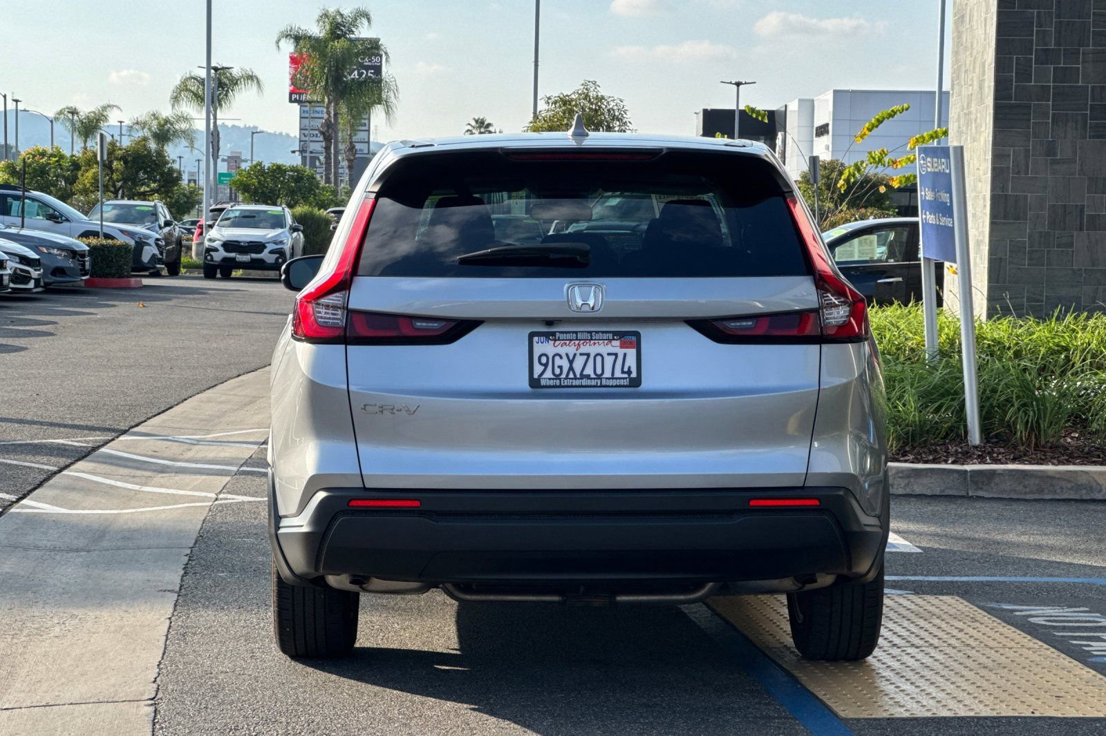 Used 2023 Honda CR-V EX image 5