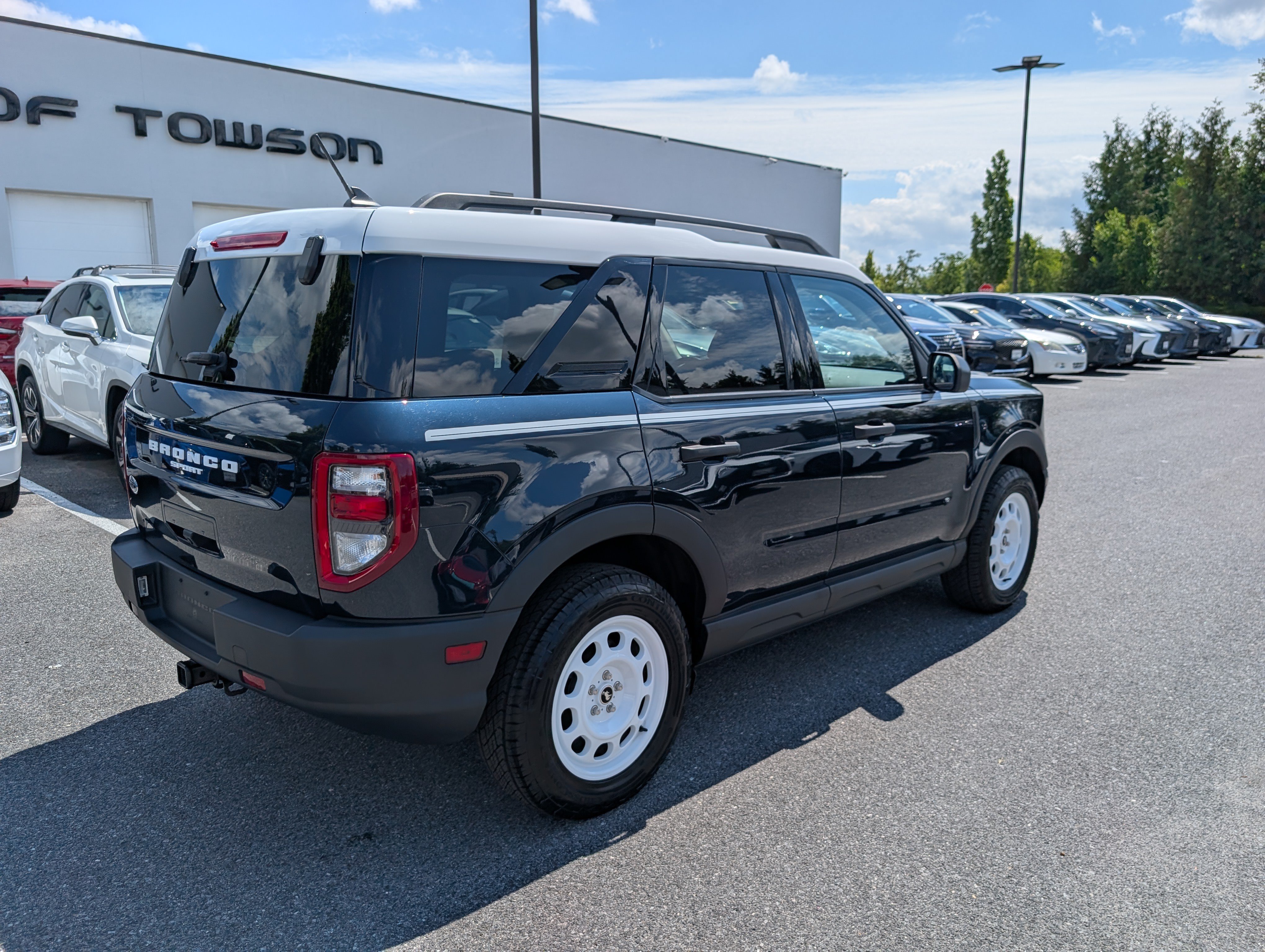 Used 2023 Ford Bronco Sport Heritage AWD/4WD image 3