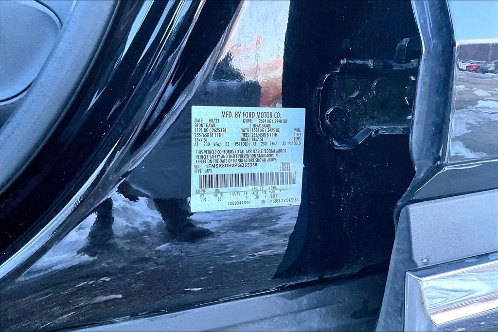 Certified 2023 Ford Explorer XLT w/ Equipment Group 202A image 34