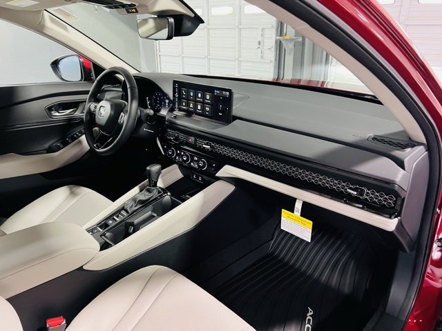 New 2025 Honda Accord EX-L image 34