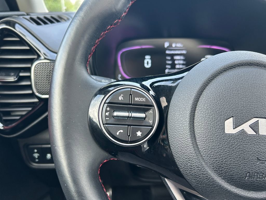 Used 2023 Kia Soul GT-Line image 18